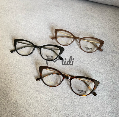 Mắt kính thời trang